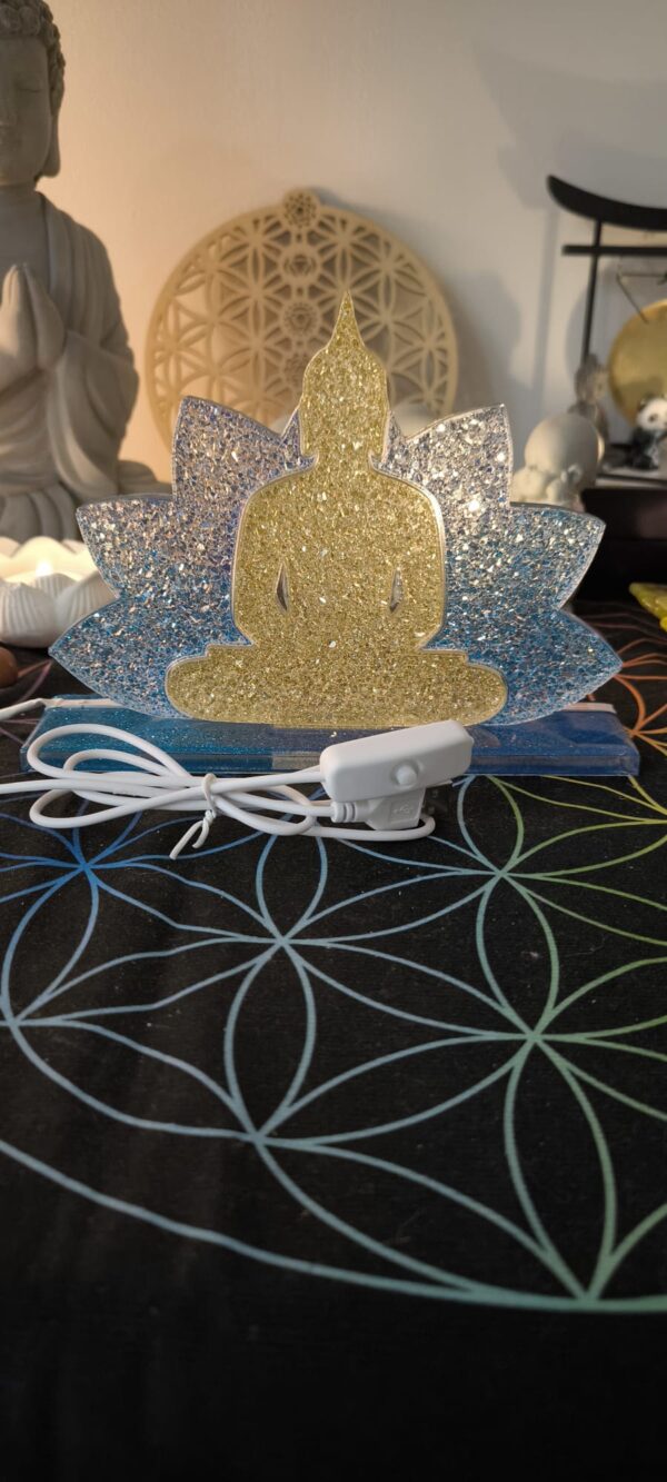 Lampe Veilleuse Bouddha Diamant avec LED – Bleu et Doré en Époxy