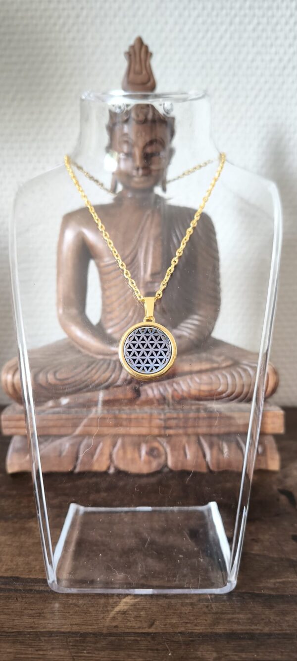 collier aromathérapie